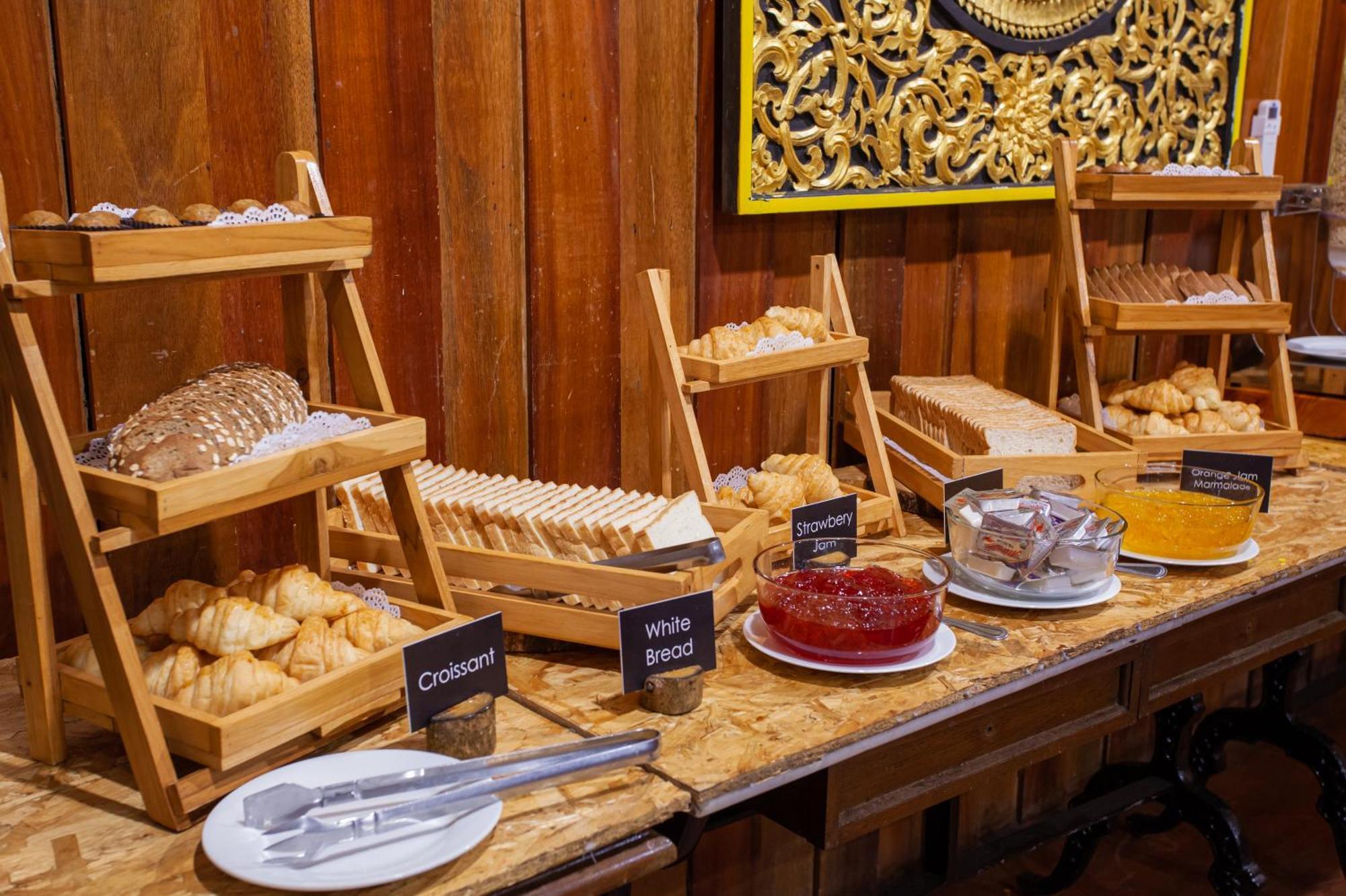 Baan Krating Phuket Resort -Sha Plus Nai Harn Exteriör bild