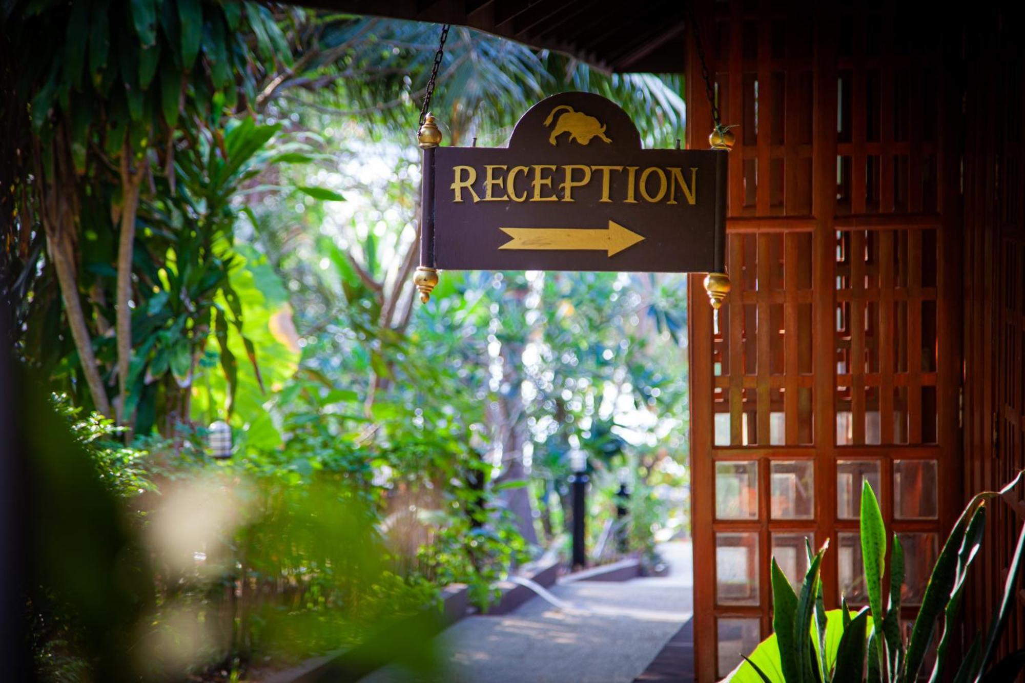 Baan Krating Phuket Resort -Sha Plus Nai Harn Exteriör bild