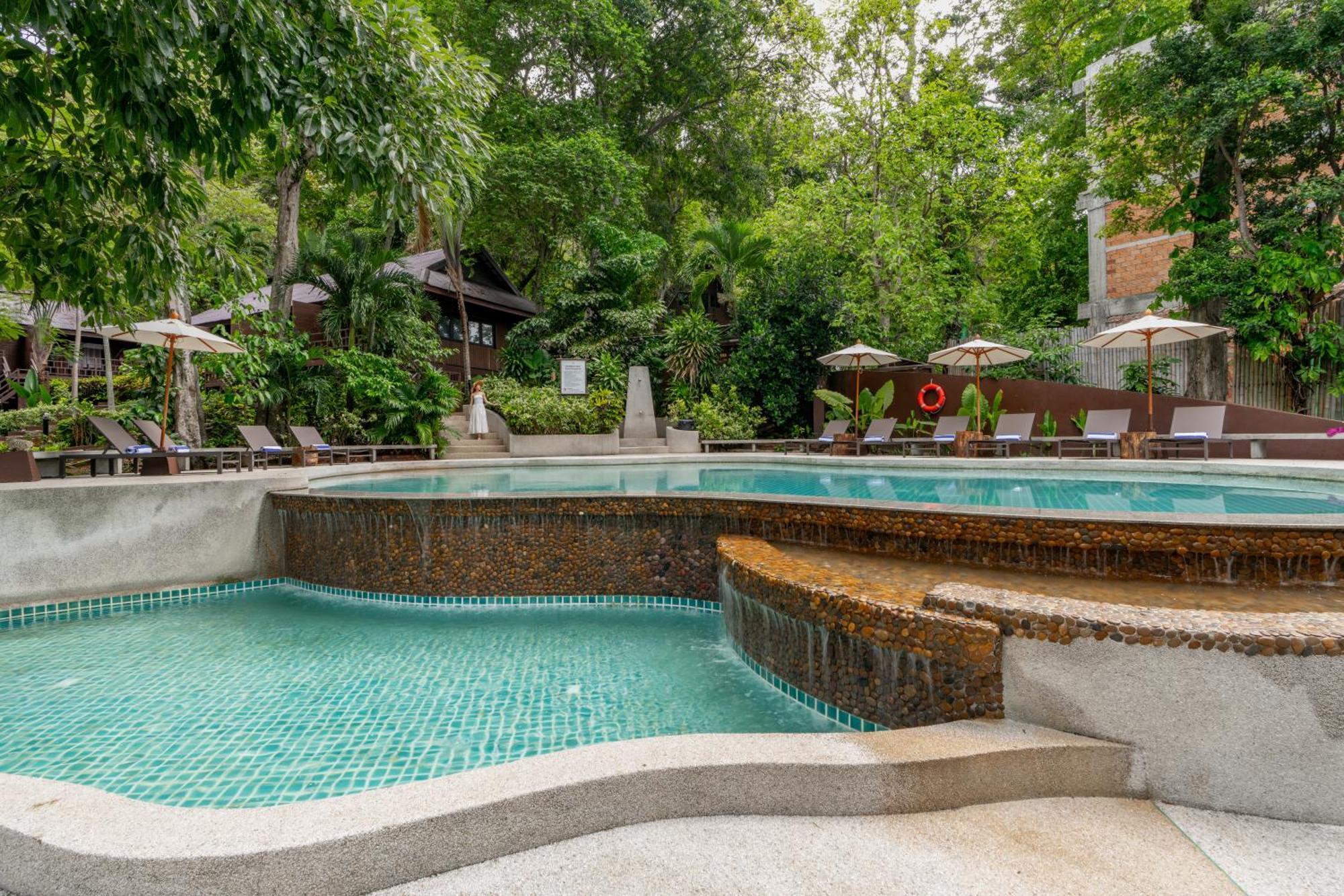 Baan Krating Phuket Resort -Sha Plus Nai Harn Exteriör bild