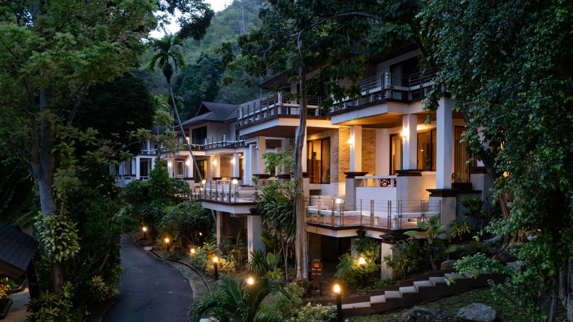 Baan Krating Phuket Resort -Sha Plus Nai Harn Exteriör bild